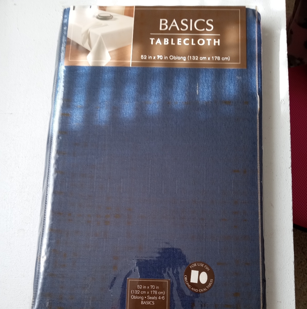 Classic navy blue fabric tablecloth 52"x70" new in pkg, great for layering